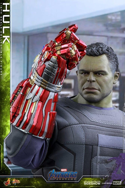 Hulk - Marvel Avengers: Endgame Hot Toys Collectibles 1/6 Scale Action Figure