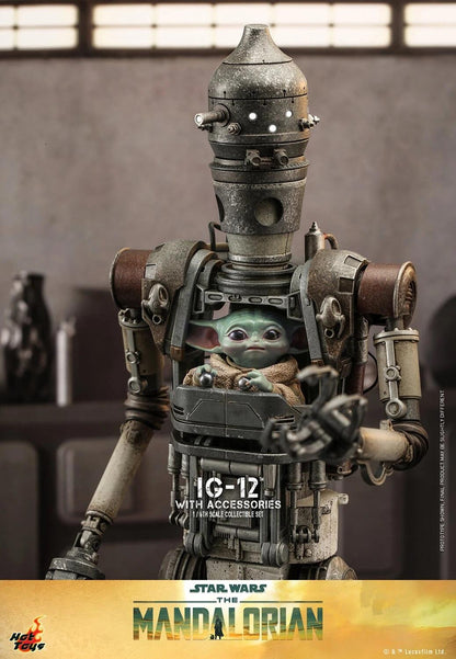 IG-12 With Accessories (The Mandalorian) - Star Wars Hot Toys Collectibles 1/6 Scale Action Figure