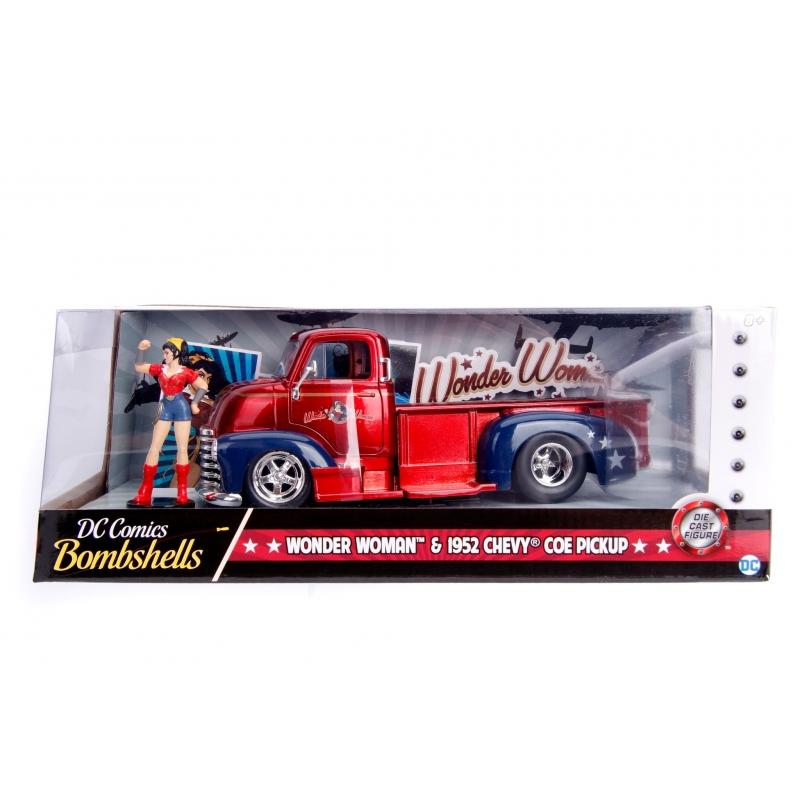 DC Comics - 1952 Chevy COE Pickup with Wonder Woman Figure Hollywood Rides 1:24 Scale Die Cast Vehicle