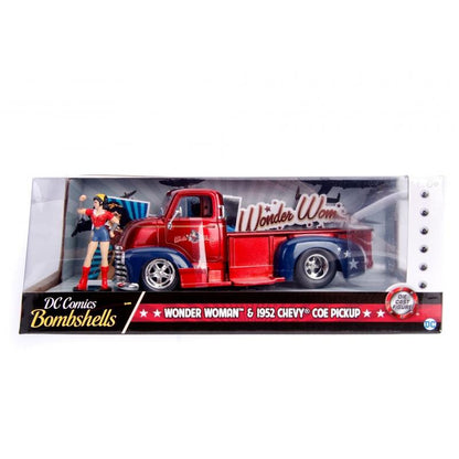 DC Comics - 1952 Chevy COE Pickup with Wonder Woman Figure Hollywood Rides 1:24 Scale Die Cast Vehicle