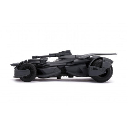 Justice League - Batmobile with Batman Figure Hollywood Rides 1:32 Scale Die Cast Vehicle