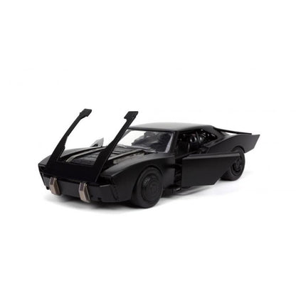 Batman - 2022 Batmobile with Batman figure Hollywood Rides 1:24 Scale Die Cast Vehicle