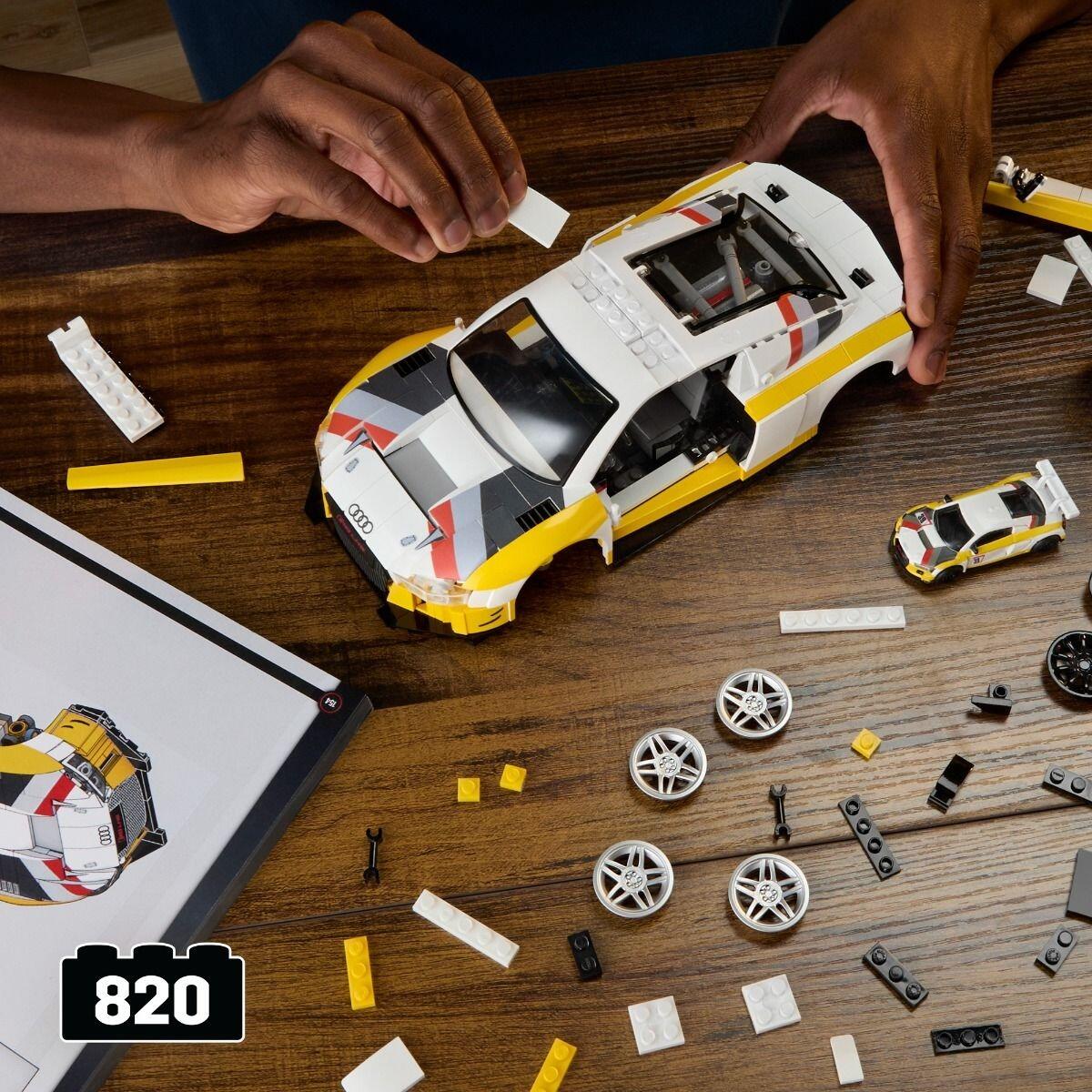 Mattel Brick Shop Hot Wheels 1:16 Elite Series - Audi R8 LMS