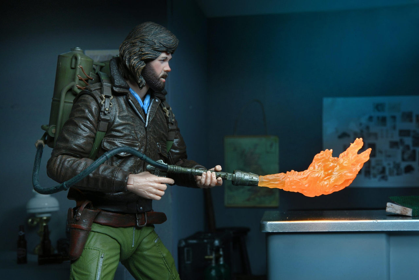 The Thing Ultimate 7 Inch Scale Action Figure - Macready (Station Survival)