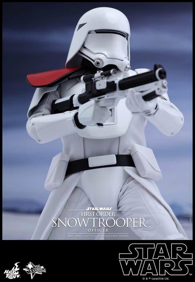 First Order Snowtrooper Officer - Star Wars: The Force Awakens Hot Toys Collectable 1/6 Scale Action Figure