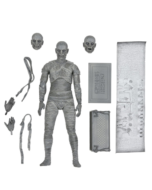 Universal Monsters Ultimate 7 Inch Scale Action Figure - The Mummy (Black & White)