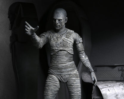 Universal Monsters Ultimate 7 Inch Scale Action Figure - The Mummy (Black & White)