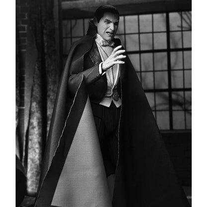 Universal Monsters Ultimate 7 Inch Scale Action Figure - Dracula (Black and White)