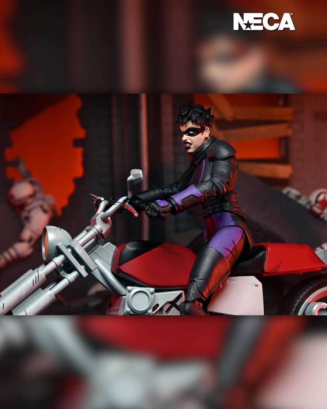 Teenage Mutant Ninja Turtles The Last Ronin Comic 7 Inch Ultimate Action Figure - Casey Marie With Motorcycle