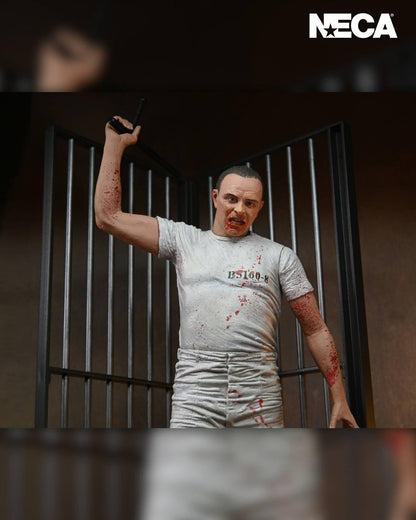 Silence Of The Lambs Ultimate 7 Inch Scale Action Figure - Dr. Hannibal Lecter (Prison Escape)