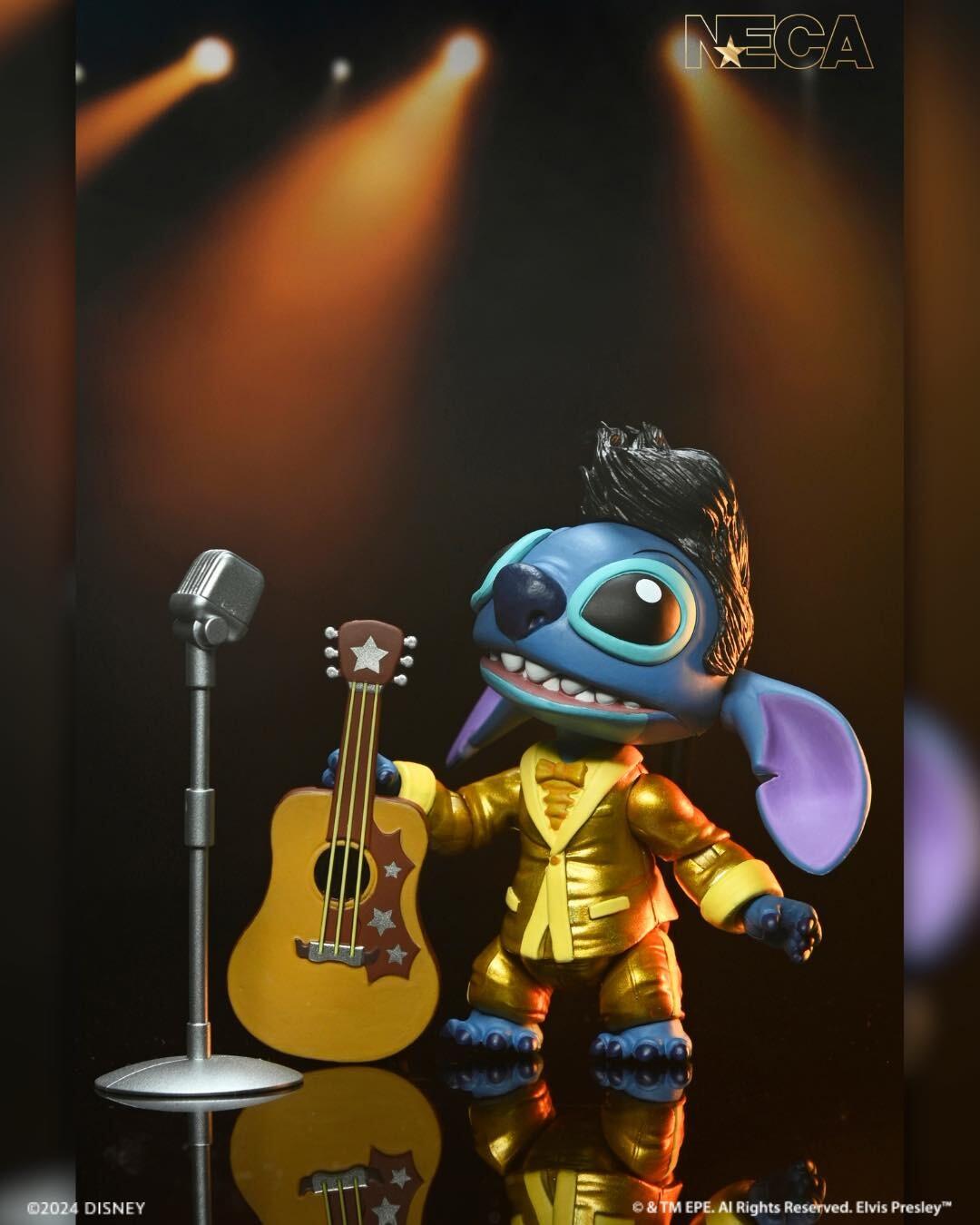Lilo & Stitch Ultimate 7 Inch Scale Action Figure - Stitch (Elvis Gold Suit)