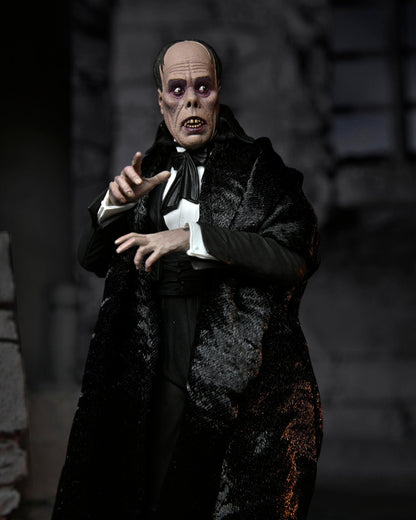 Universal Monsters Ultimate 7 Inch Scale Action Figure - The Phantom Of The Opera