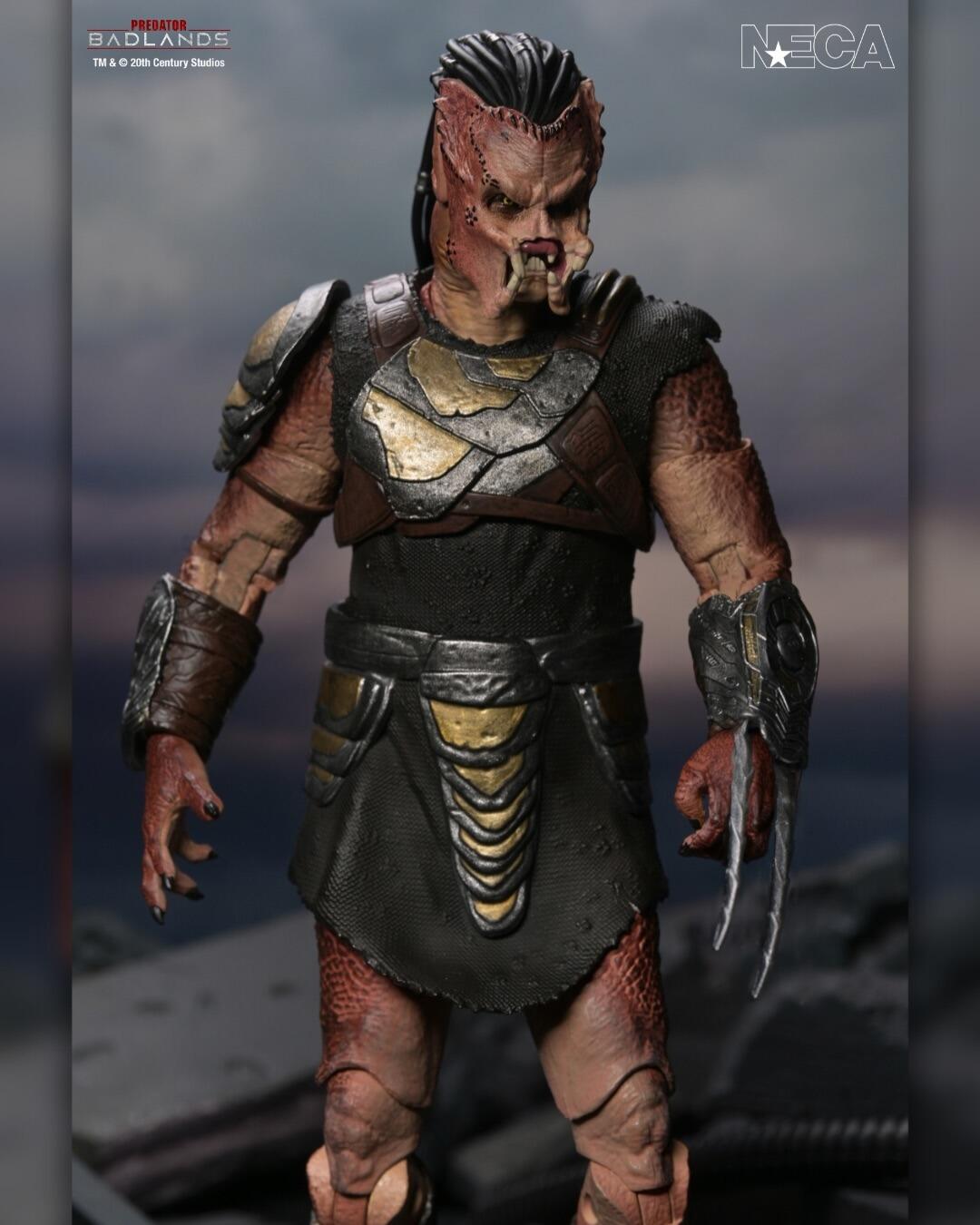 Predator Badlands Ultimate 7 Inch Scale Action Figure - Predator Dek (Training Armor)