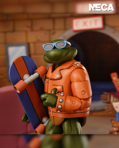 Teenage Mutant Ninja Turtles Cartoon 7 Inch Ultimate Action Figure 2-Pack - Punk Leonardo & Punk Raphael