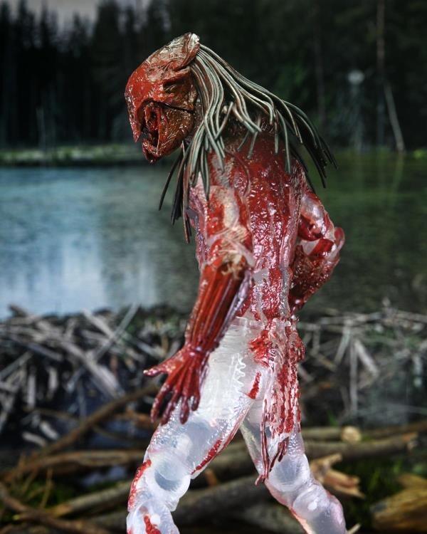 Predator Ultimate 7 Inch Scale Action Figure - Feral Predator (Bear Blood)