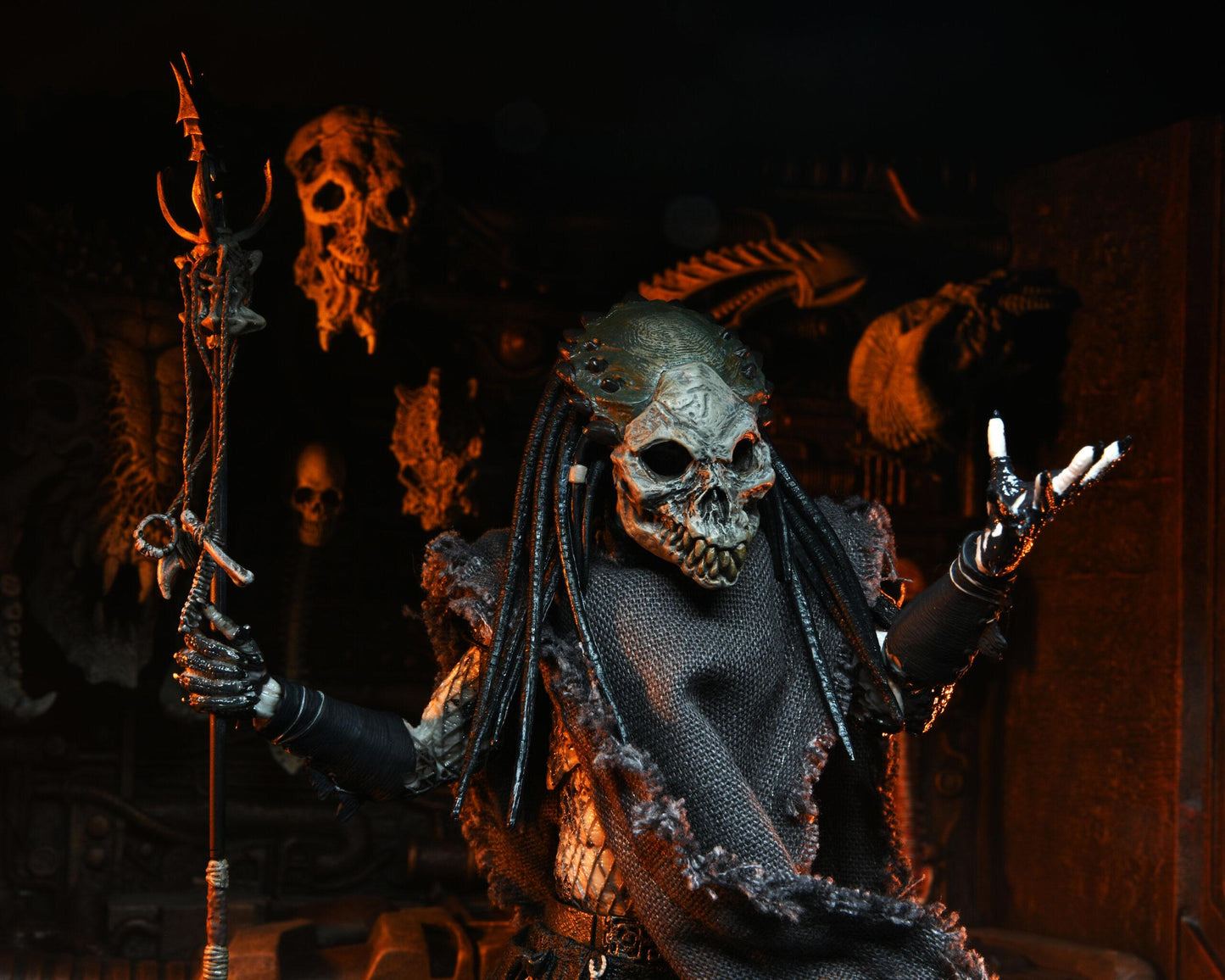 Predator 2 Ultimate 7 Inch Scale Deluxe Action Figure - Predator Shaman