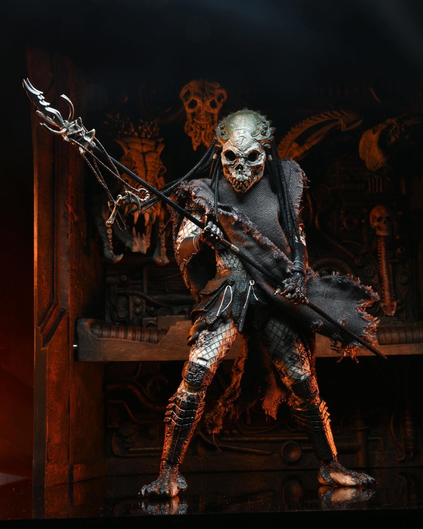 Predator 2 Ultimate 7 Inch Scale Deluxe Action Figure - Predator Shaman