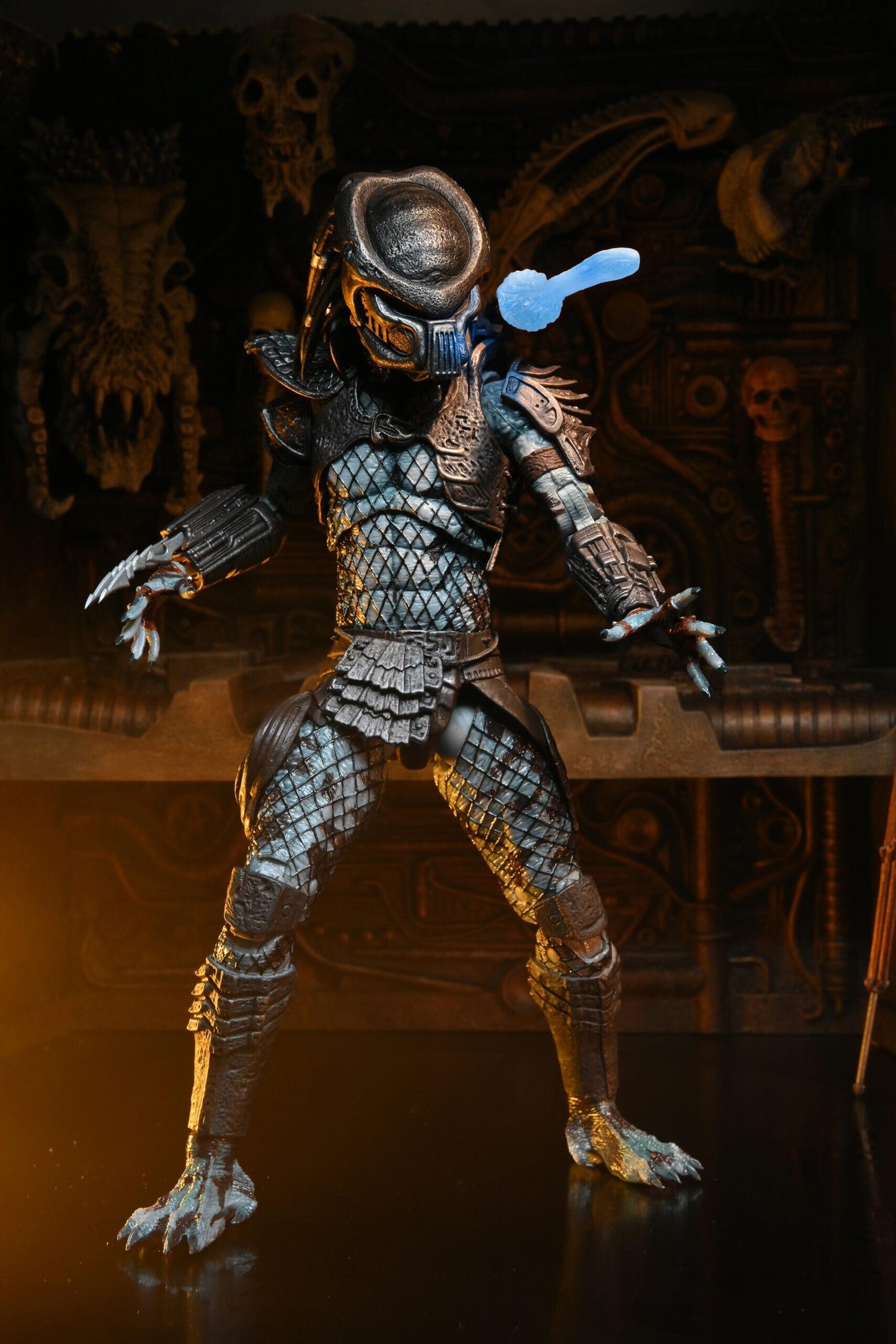 Predator 2 Ultimate 30th Anniversary 7 Inch Scale Action Figure - Warrior Predator